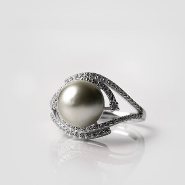 Titanium Gray Tahitian Pearl & Diamond Celarelle Ring - De Blancas