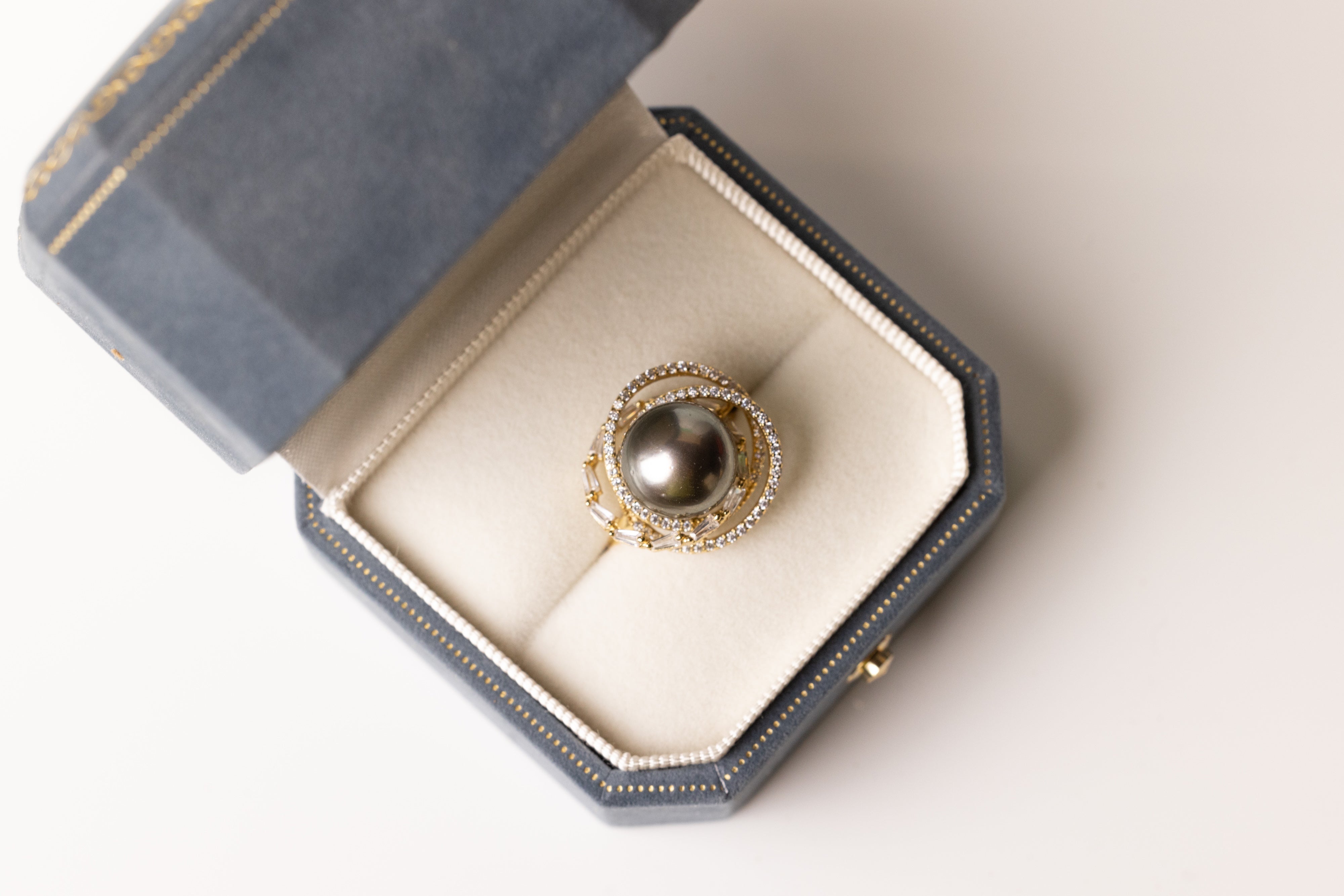 CELESTIAL ORBIT | TAHITIAN 10.0mm PEARL RING