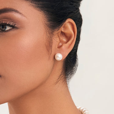 White South Sea Pearl Earring