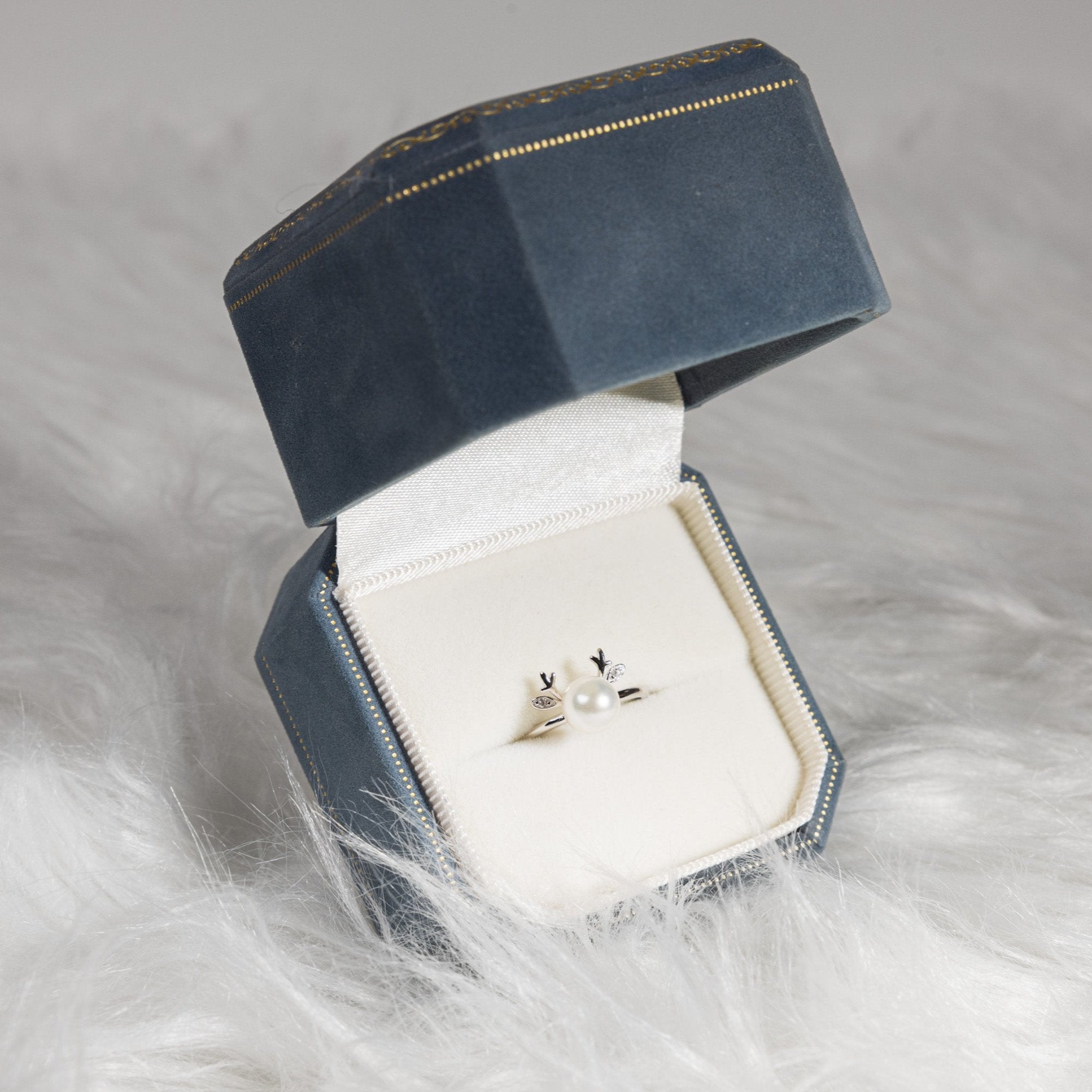 DEER LOVER | FRESHWATER 6.0mm PEARL RING