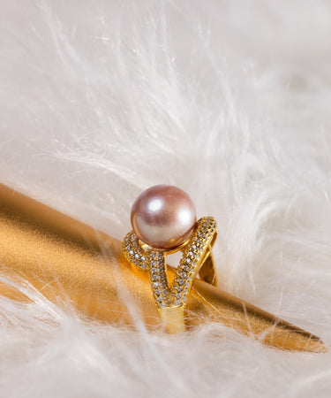ROSE ECLIPSE | FRESHWATER 12.0mm PEARL RING - De Blancas