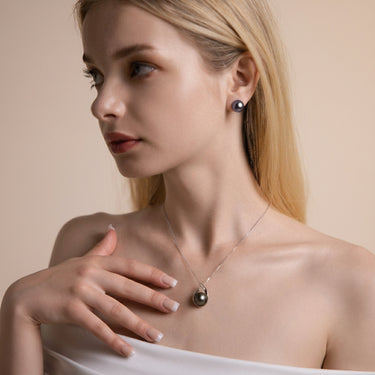 Eggplant Purple Tahitian Pearl Stud Earrings - Earring