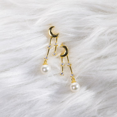 White Freshwater Pearl & Diamond Lunara Earrings - De Blancas