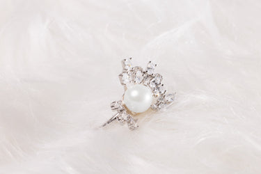 Freshwater Pearl & Diamond Glacielle Ring - De Blancas