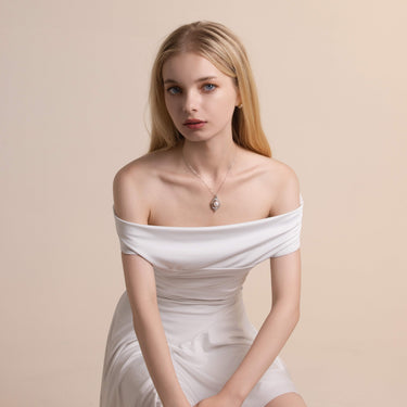 White Freshwater Pearl | Eyelume Pendant - De Blancas